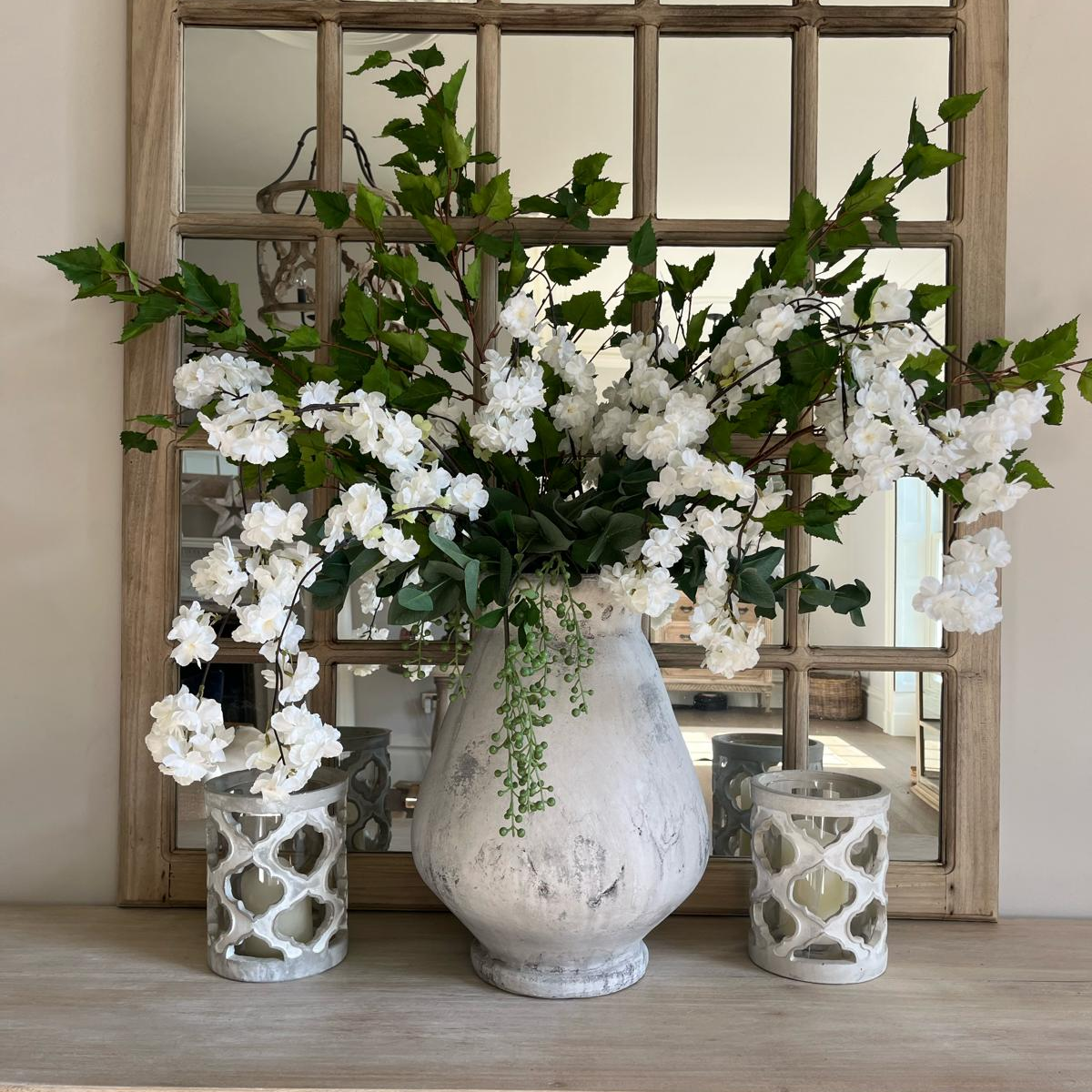 Sunny days call for a touch of Spring blossom!
